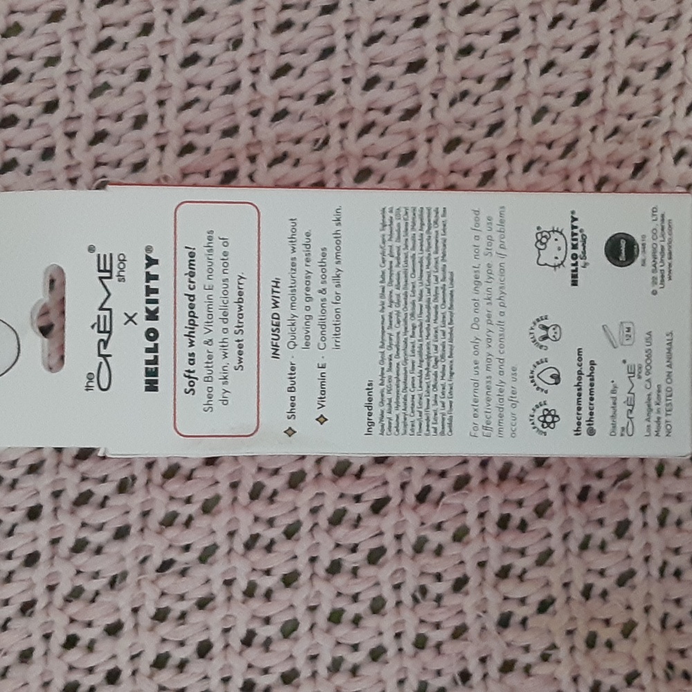 Hello Kitty Mini Beauty Bundle - Picture 4 of 7